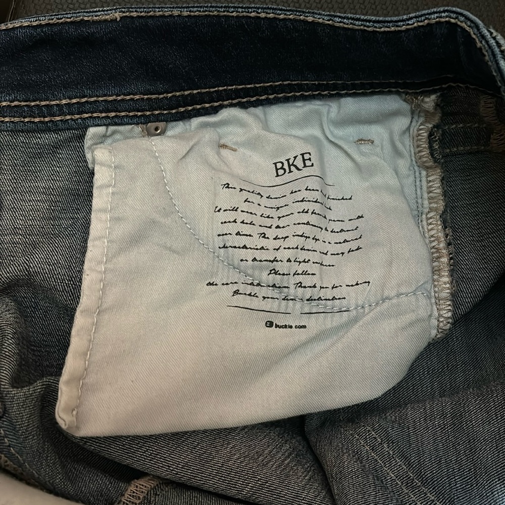 BKE Victoria Women’s Shorts - Picture 6 of 11